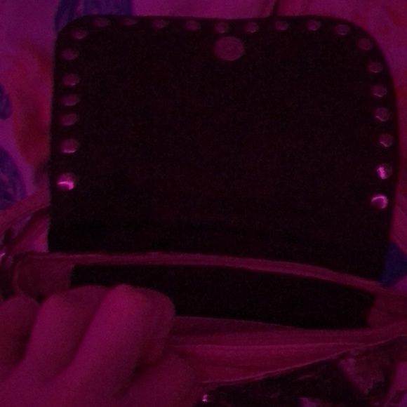 Yesir 2000’s cross rhinestoned bag in the color pink and green - Picture 4 of 4